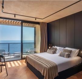 Luxury 4 Bedroom Villa with Heated Infinity Pool, Sauna, Gym, Jacuzzi and Sea Views in Vrbica, near Dubrovnik, Sleeps 8